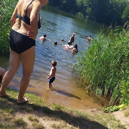 Podkrovni Apartman V Prirode, Vhodny K Relaxaci I Na Sluzebni Cesty Apartment Cerna u Bohdance Ngoại thất bức ảnh